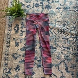 Gap fit pink striped exercise pants